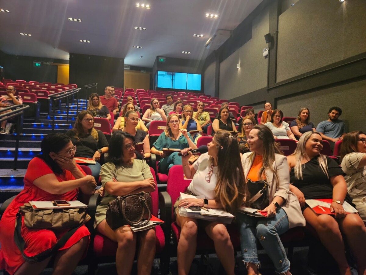 Encontro de equipes diretivas no Sindiserv